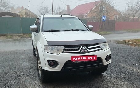 Mitsubishi Pajero Sport II рестайлинг, 2014 год, 2 200 000 рублей, 5 фотография