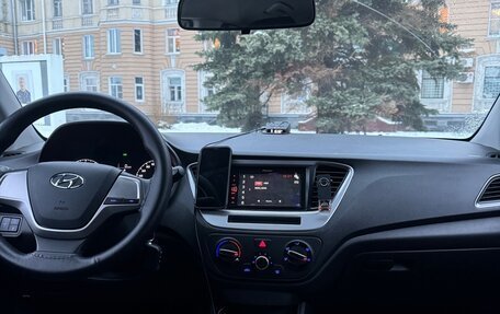 Hyundai Solaris II рестайлинг, 2018 год, 1 187 000 рублей, 7 фотография