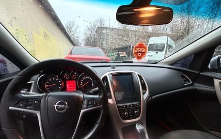 Opel Astra J, 2011 год, 700 000 рублей, 4 фотография