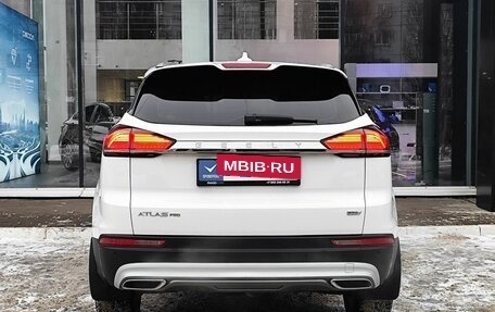 Geely Atlas, 2022 год, 2 350 000 рублей, 5 фотография