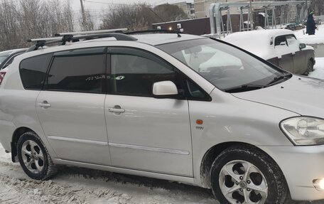 Toyota Avensis Verso I рестайлинг, 2003 год, 950 000 рублей, 2 фотография