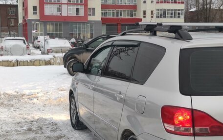 Toyota Avensis Verso I рестайлинг, 2003 год, 950 000 рублей, 7 фотография