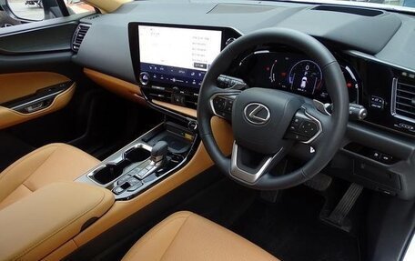 Lexus NX, 2023 год, 6 645 000 рублей, 9 фотография