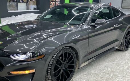 Ford Mustang VI рестайлинг, 2017 год, 2 399 000 рублей, 2 фотография