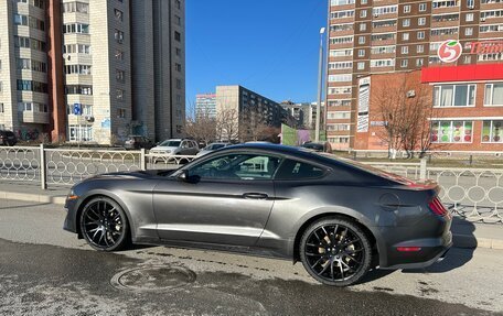 Ford Mustang VI рестайлинг, 2017 год, 2 399 000 рублей, 9 фотография