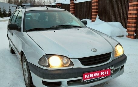 Toyota Avensis III рестайлинг, 1999 год, 400 000 рублей, 2 фотография