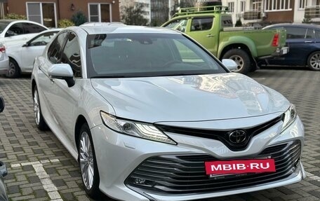 Toyota Camry, 2020 год, 3 650 000 рублей, 9 фотография