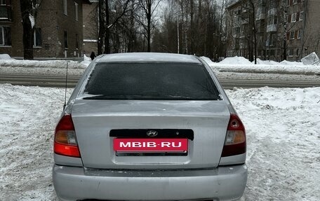 Hyundai Accent II, 2002 год, 180 000 рублей, 3 фотография