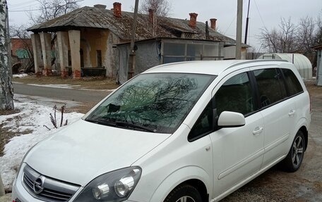 Opel Zafira B, 2014 год, 950 000 рублей, 9 фотография