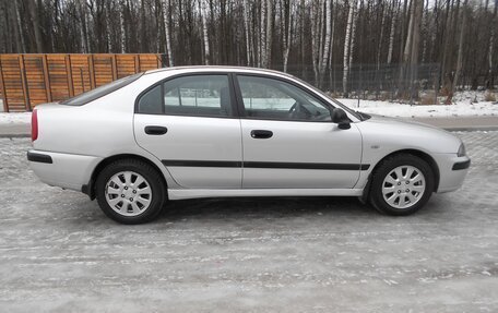 Mitsubishi Carisma I, 2003 год, 385 000 рублей, 3 фотография