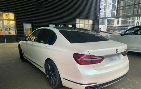 BMW 7 серия, 2016 год, 3 790 000 рублей, 3 фотография