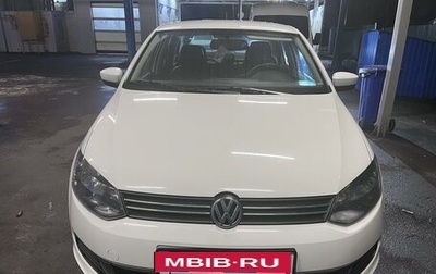 Volkswagen Polo VI (EU Market), 2014 год, 870 000 рублей, 1 фотография