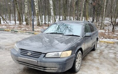 Toyota Camry, 1998 год, 420 000 рублей, 1 фотография