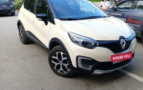 Renault Kaptur I рестайлинг, 2019 год, 1 890 000 рублей, 6 фотография