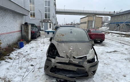 Citroen C4 Picasso II рестайлинг, 2010 год, 270 000 рублей, 3 фотография