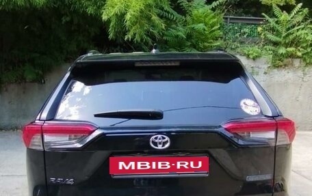 Toyota RAV4, 2019 год, 3 450 000 рублей, 3 фотография