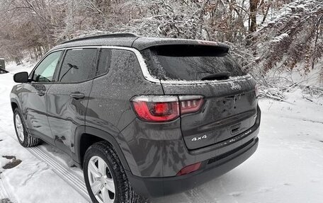 Jeep Compass II, 2022 год, 3 915 000 рублей, 4 фотография