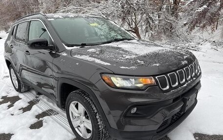 Jeep Compass II, 2022 год, 3 915 000 рублей, 8 фотография