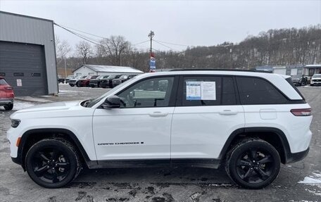 Jeep Grand Cherokee, 2023 год, 8 798 000 рублей, 3 фотография