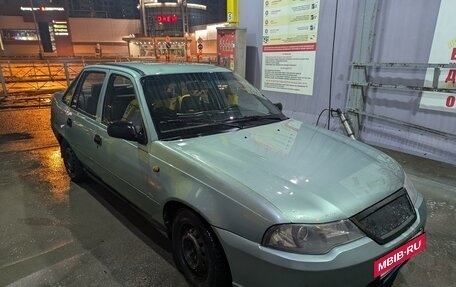 Daewoo Nexia I рестайлинг, 2008 год, 140 000 рублей, 3 фотография