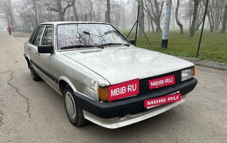 Audi 80, 1984 год, 220 000 рублей, 2 фотография