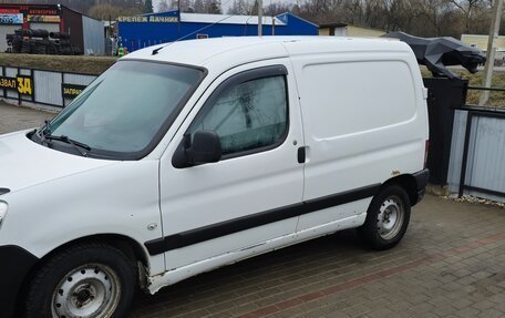 Peugeot Partner II рестайлинг 2, 2010 год, 460 000 рублей, 4 фотография