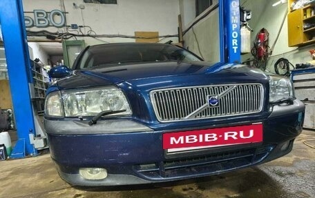 Volvo S80 II рестайлинг 2, 2002 год, 650 000 рублей, 2 фотография