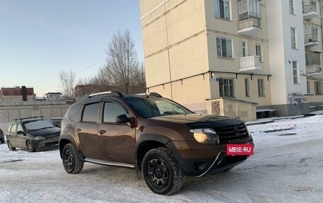 Renault Duster I рестайлинг, 2014 год, 990 000 рублей, 3 фотография