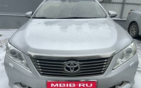 Toyota Camry, 2012 год, 1 460 000 рублей, 4 фотография