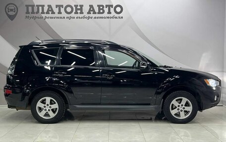 Mitsubishi Outlander III рестайлинг 3, 2011 год, 1 270 000 рублей, 4 фотография