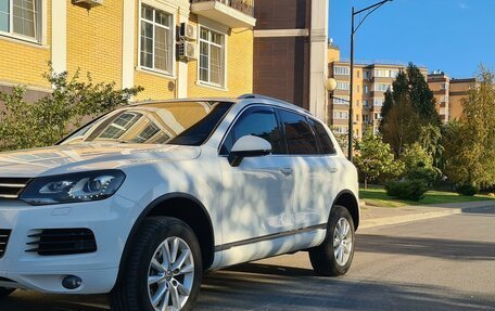 Volkswagen Touareg III, 2012 год, 1 932 000 рублей, 4 фотография