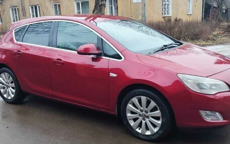 Opel Astra J, 2011 год, 745 000 рублей, 9 фотография