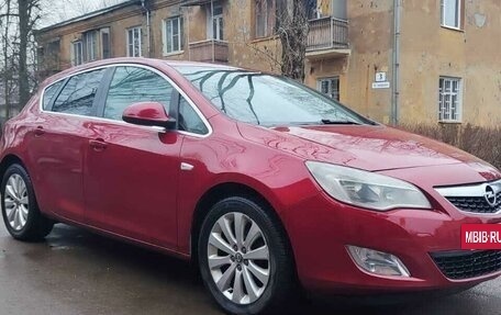 Opel Astra J, 2011 год, 745 000 рублей, 12 фотография