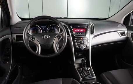 Hyundai i30 II рестайлинг, 2012 год, 1 380 000 рублей, 6 фотография