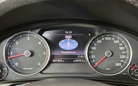 Volkswagen Touareg III, 2010 год, 1 887 000 рублей, 18 фотография