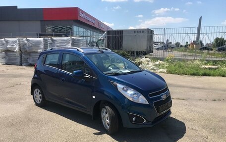 Chevrolet Spark III, 2023 год, 1 700 000 рублей, 9 фотография