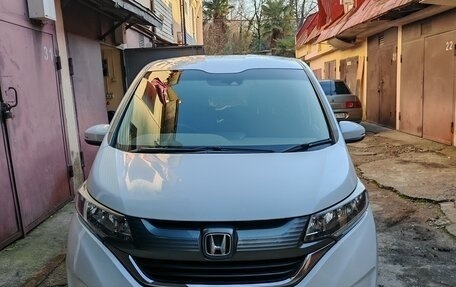 Honda Freed II, 2019 год, 1 900 000 рублей, 7 фотография