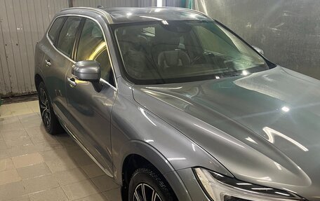 Volvo XC60 II, 2020 год, 3 750 000 рублей, 4 фотография