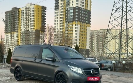 Mercedes-Benz V-Класс, 2014 год, 5 500 000 рублей, 2 фотография