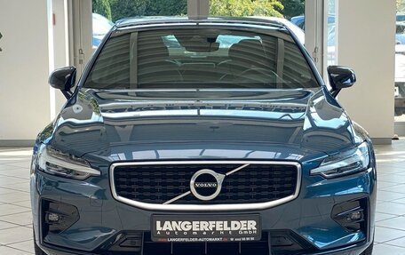 Volvo S60 III, 2020 год, 3 300 000 рублей, 2 фотография