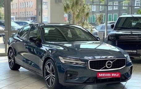 Volvo S60 III, 2020 год, 3 300 000 рублей, 3 фотография