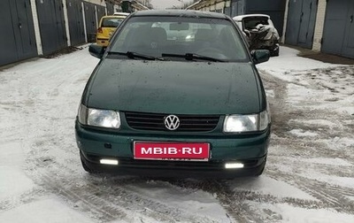 Volkswagen Polo III рестайлинг, 1998 год, 310 000 рублей, 1 фотография