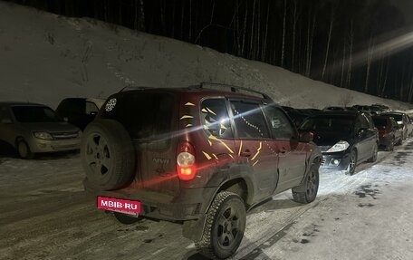 Chevrolet Niva I рестайлинг, 2009 год, 380 000 рублей, 3 фотография