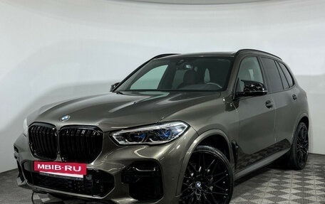 BMW X5, 2022 год, 10 300 000 рублей, 2 фотография