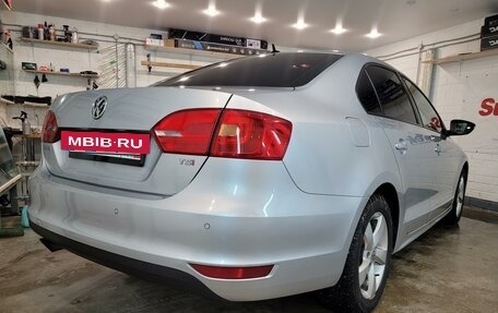 Volkswagen Jetta VI, 2013 год, 1 400 000 рублей, 5 фотография