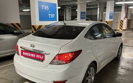 Hyundai Solaris II рестайлинг, 2013 год, 850 000 рублей, 6 фотография