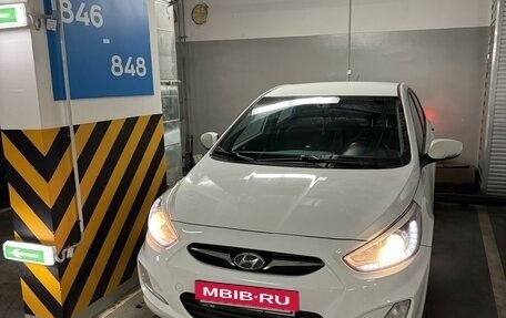 Hyundai Solaris II рестайлинг, 2013 год, 850 000 рублей, 15 фотография