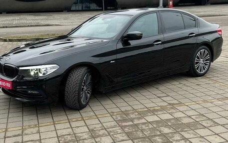 BMW 5 серия, 2018 год, 3 600 000 рублей, 2 фотография