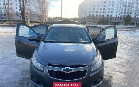 Chevrolet Cruze II, 2011 год, 820 000 рублей, 1 фотография