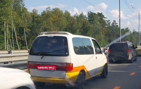 Nissan Serena I, 1997 год, 150 000 рублей, 2 фотография